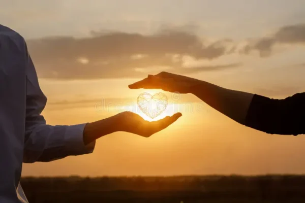 concept-love-relationship-people-hands-interacts-heart-background-sunny-sunset-178593002